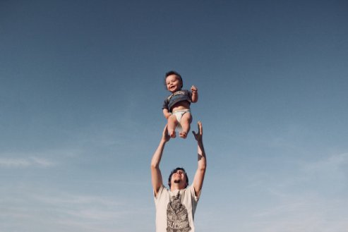 baby-blue-sky-carefree-web-page