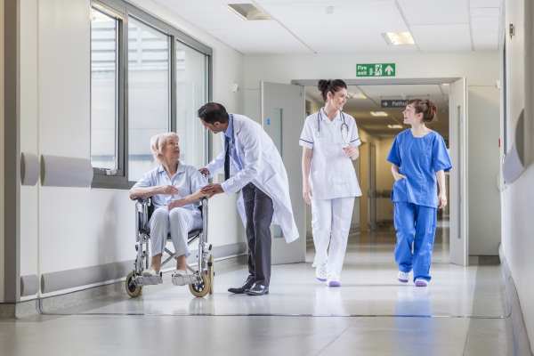 Healthcare in the UK for USA nationals